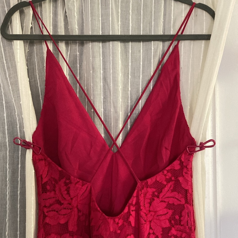 Backstage (Made in Australia) Bright Pink Lace MIDI Dress. Size: XS